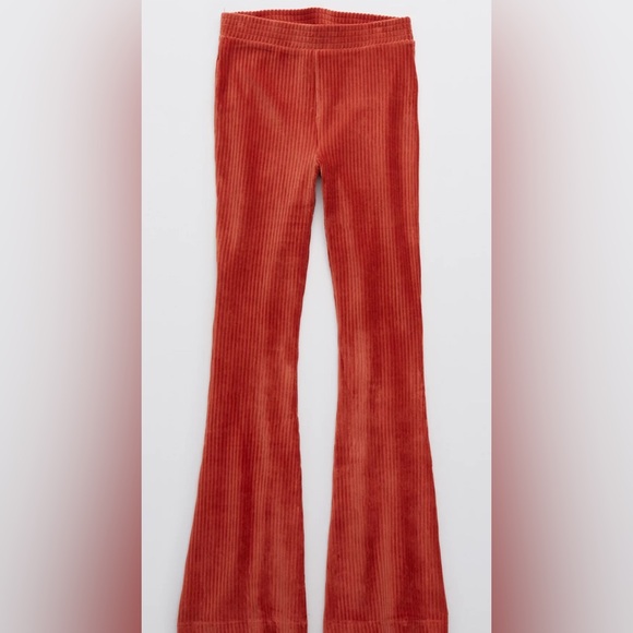 Aerie Groove-On Velour High Rise Flare Pants Ribbed Retro Red Medium EUC - Picture 3 of 6